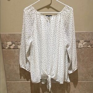 West Kei White and Black Tie Front 3/4 Sleeve Blouse